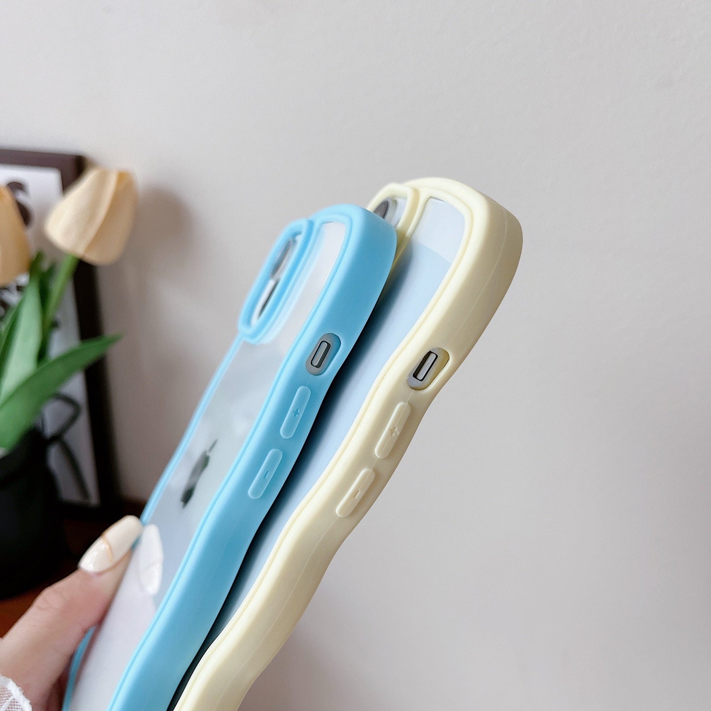 Solid Color Curly Wavy Frame Clear Soft Compatible with iPhone Case