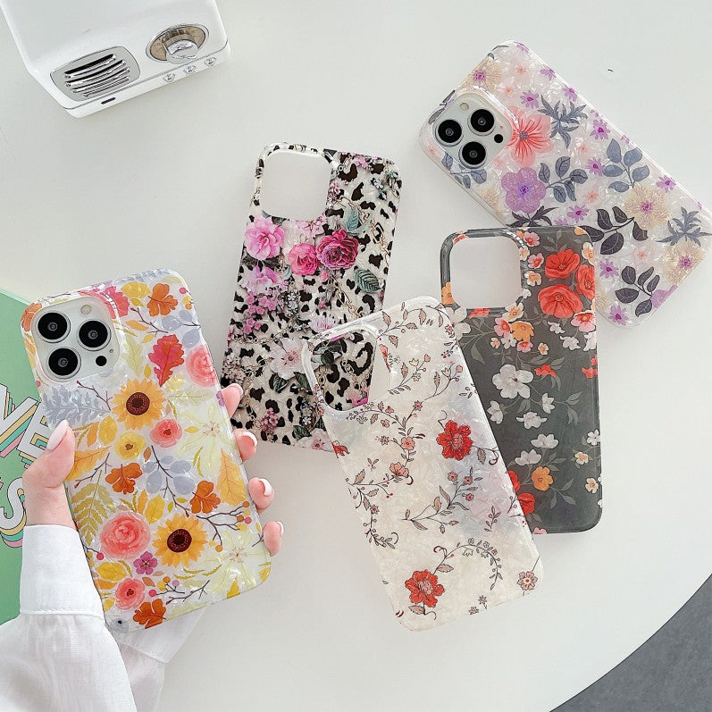 Cute Leopard Flower Shell iPhone Case